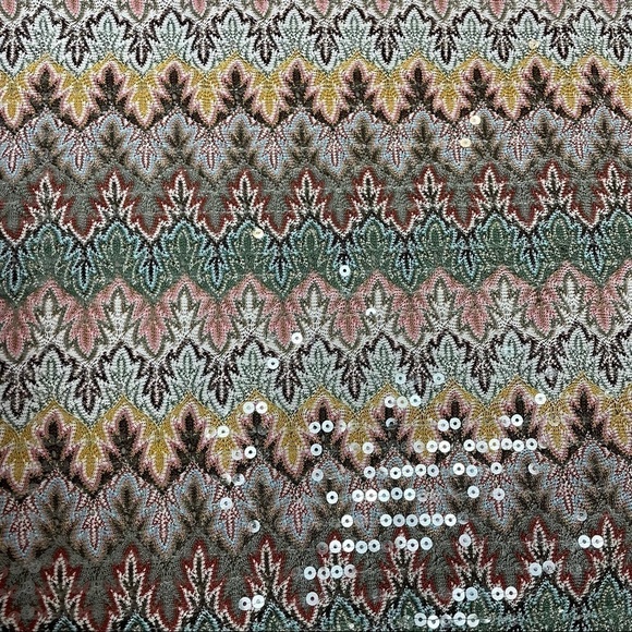 Express Sequin Aztec Print Zig Zag Mini Skirt - Picture 12 of 12